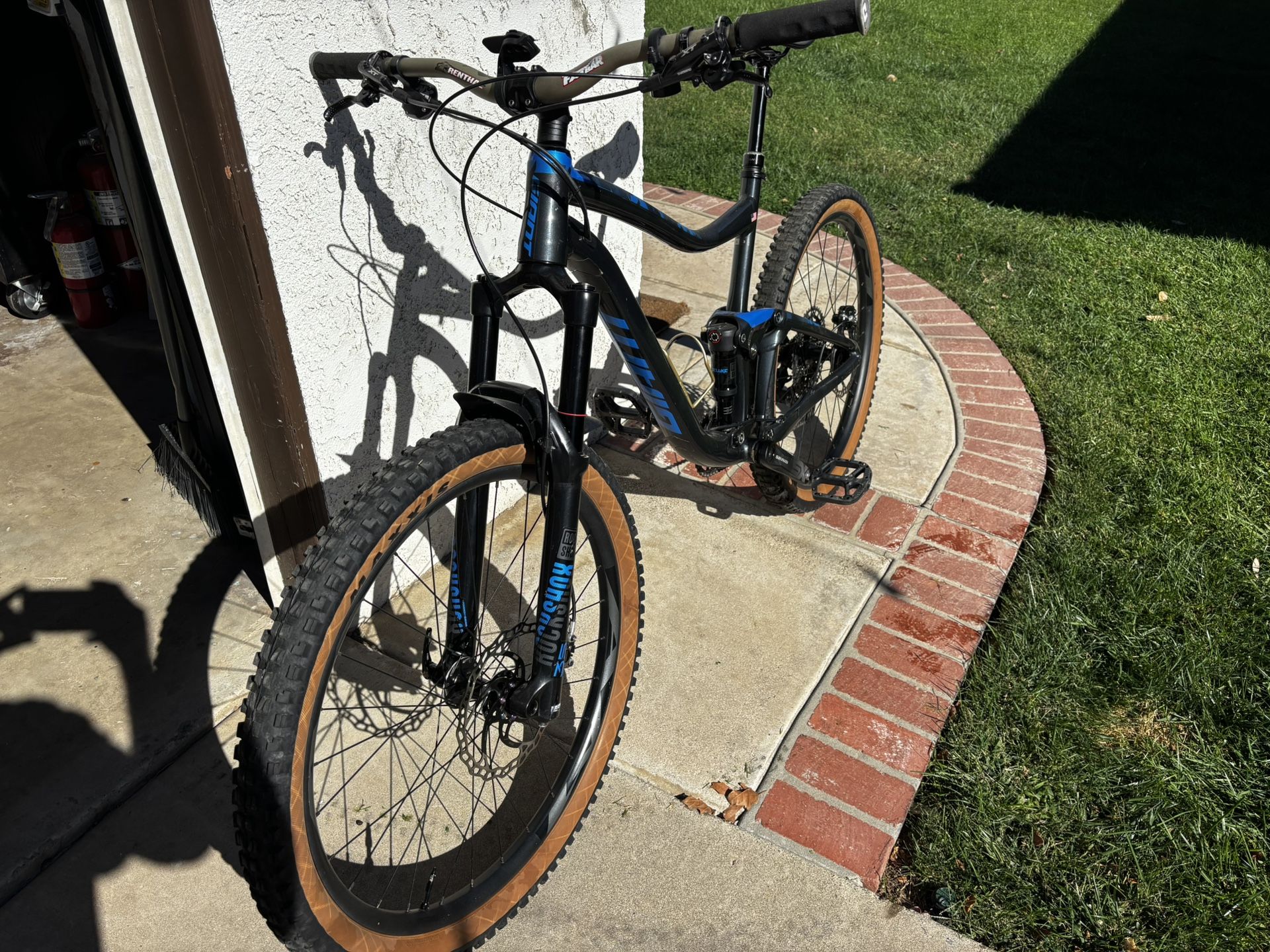 Giant trance Mountain Bike