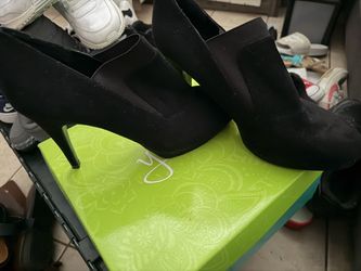 Black Suede Stiletto Heel