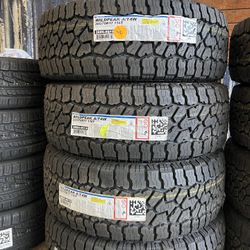285/70/17 Falken Wildpeak AT4W- New Tires