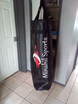 Minahil Sports Heavyweight Workout Bag.