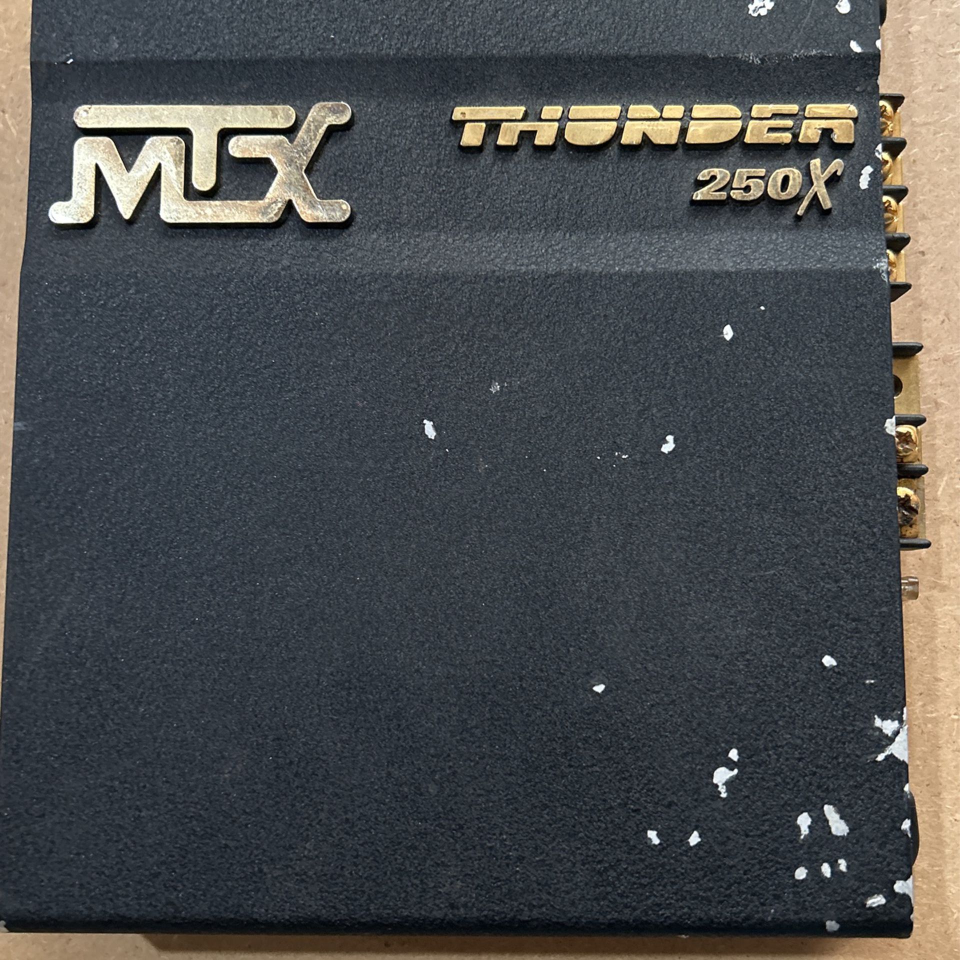 MTX Thunder 250X car Amplifier