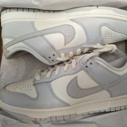 Size 10 - Nike Dunk Low Needlework W
