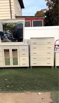Bed frame Furnitures