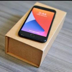 Apple iPhone 7 Unlocked 