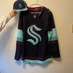 Men’s Jersey With Hat 
