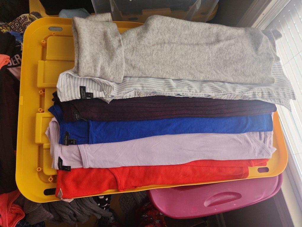 Banana REPUBLICWomens Long Sleeve Shirts Small And Medium