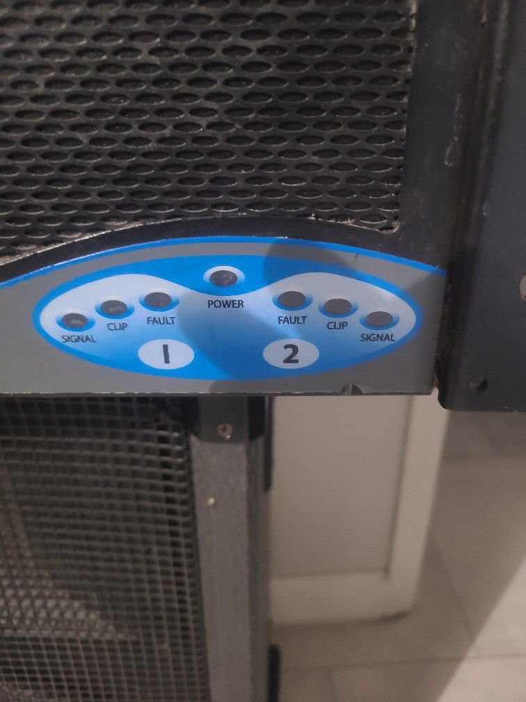 Crown CH4 Amplifier