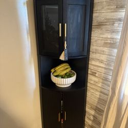 Corner Pantry OBO