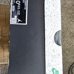 Air Jordan 4 RM “White/Teal” Size 10.5 – Clean w/ Box