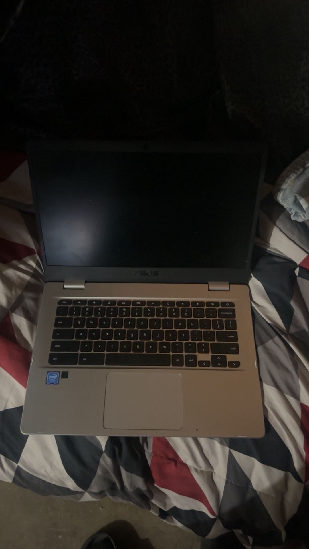 Laptop
