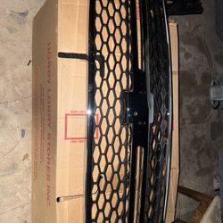 Honeycomb Hood Grill 