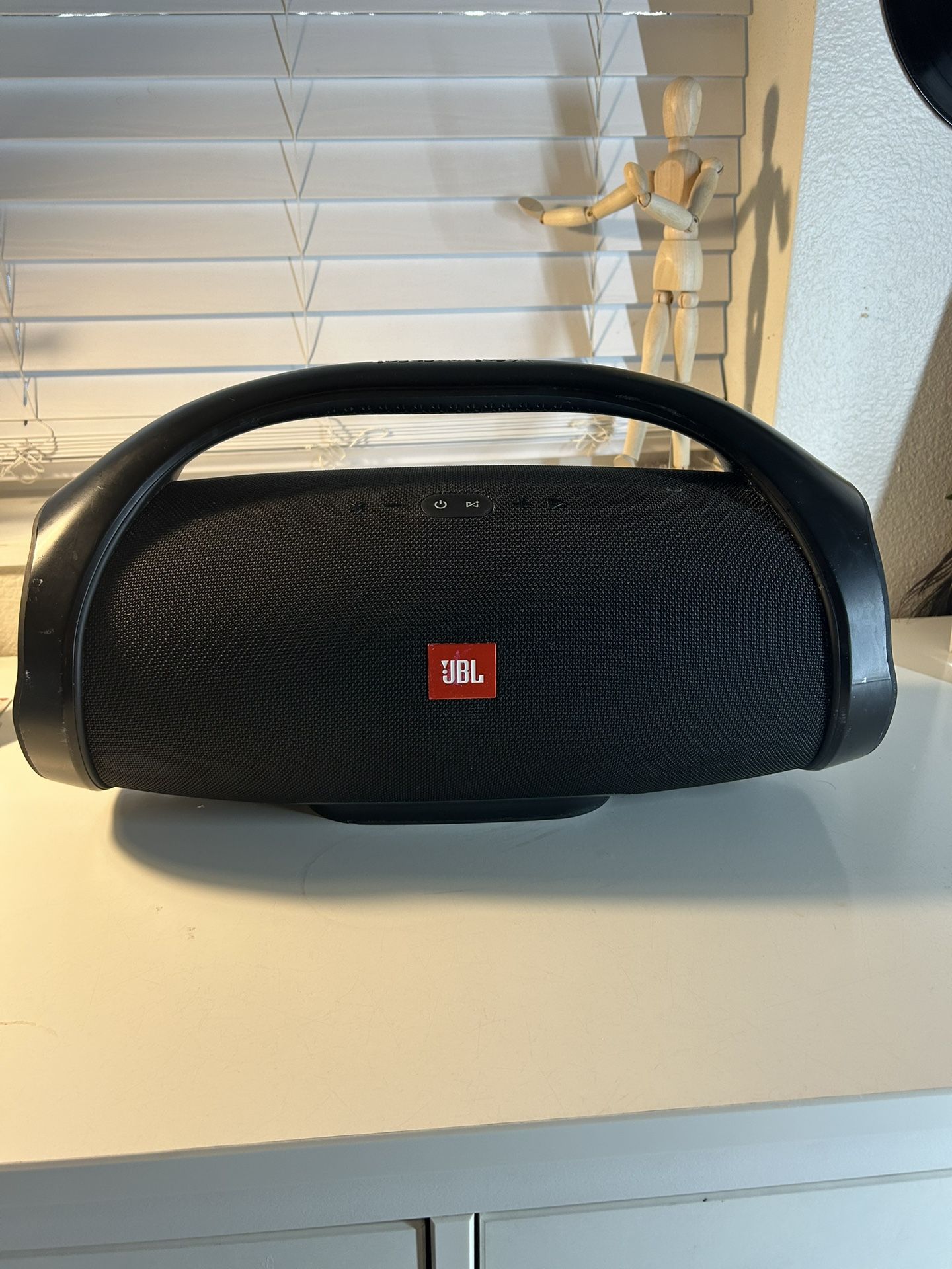 JBL Boombox