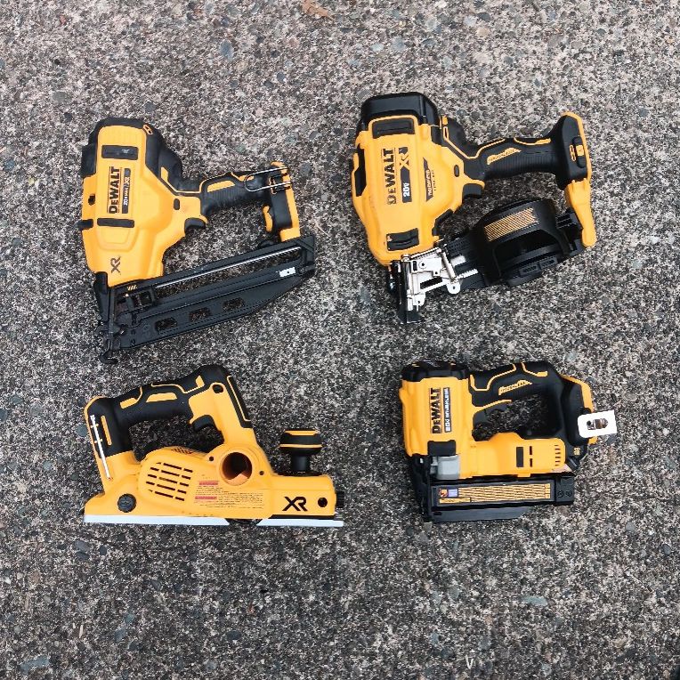 DeWalt 20volt Roofing Nailer-16ga Angle Finish Nailer-Planer-23ga Pin Nailer(all priced separately in Text)For Pick Up Fremont. No Low Ball/Trades
