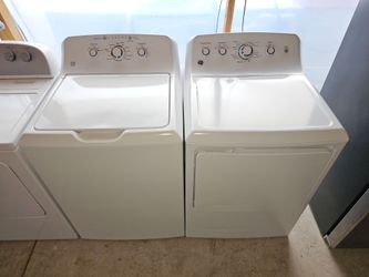 GE Commercial Washer And Dryer Set
