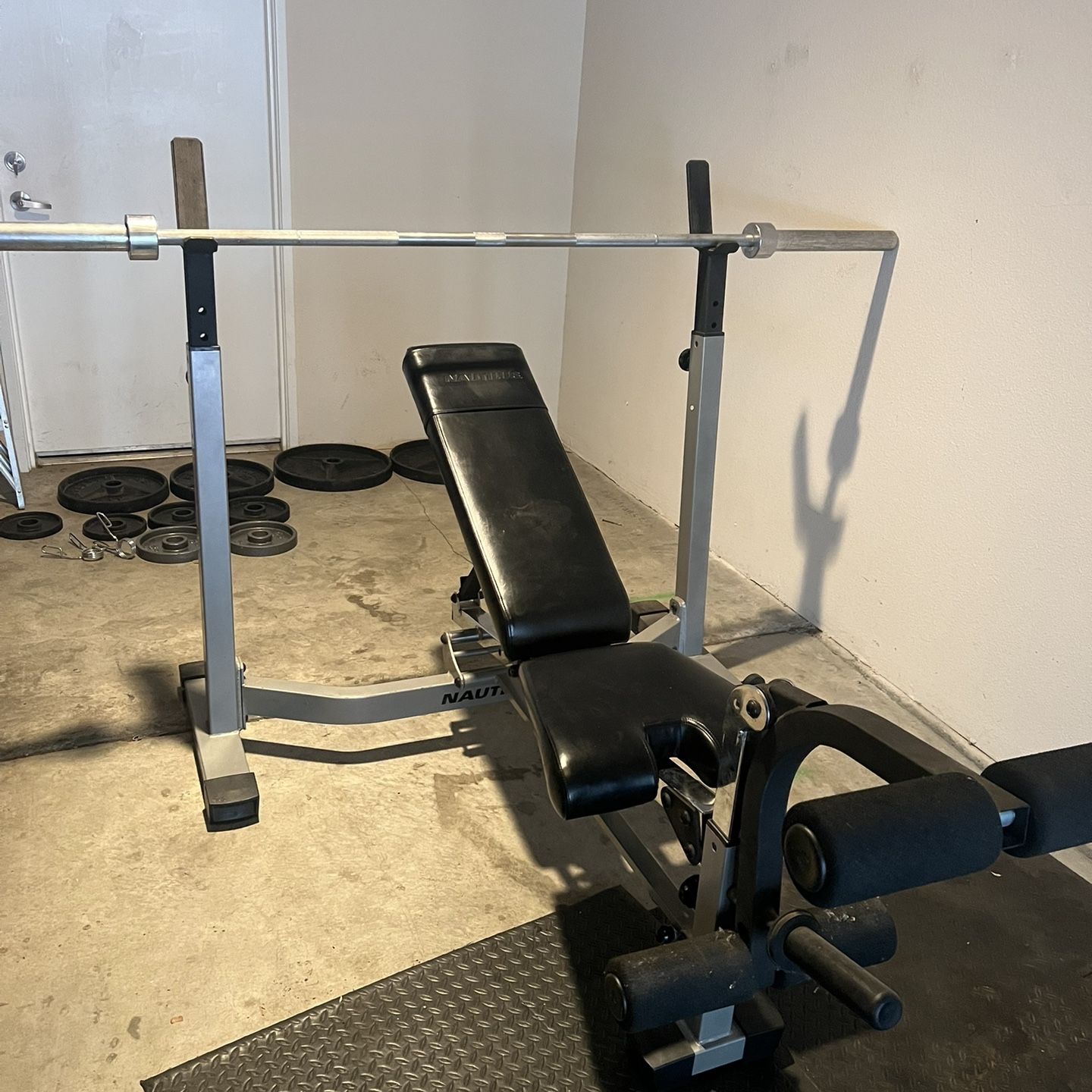 Weight Set And Bench 