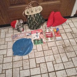 Miscellaneous Christmas Decorations 