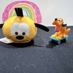 DISNEY PLUTO STOCKING STUFFER - PLUTO TSUM TSUM PLUSH AND  FIGURE