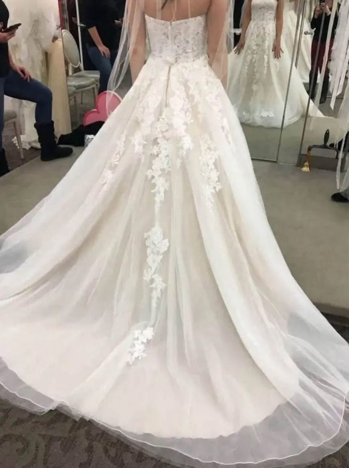 Size 2 NEW Wedding Dress
