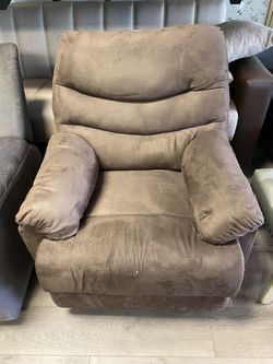 Recliner rocker