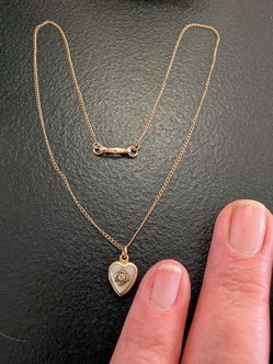 VINTAGE Child's locket necklace