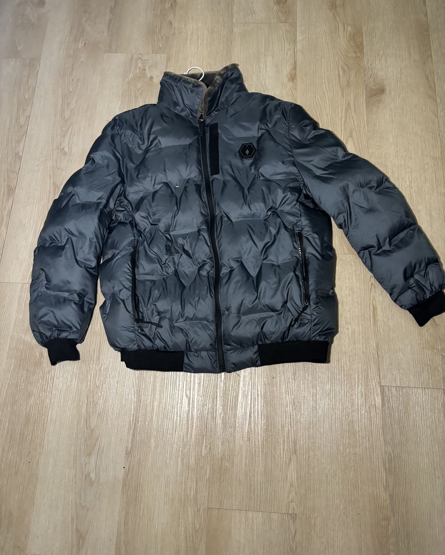 Men’s Puffer Bomber Jacket w/ Faux Fur Collar – Size Small