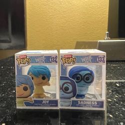 RARE CHASE BITTY Joy & Sadness Inside Out Disney Pixar Funko Pops #132 #133 Amy