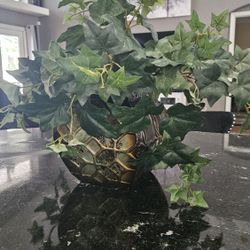 Artificial plant decoration for table or shelf