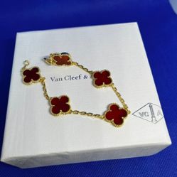 Van Cleef & Arpels Red chalcedony Four-leaf Clover 18k rose gold five-flower bracelet