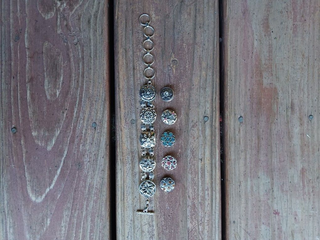 Ginger Snap Bracelet With Additional Snaps