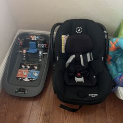 Maxi Cosi Travel Stroller And Car Seat With Base