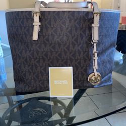 Perfect Condition Micheal Kors Tote Bag