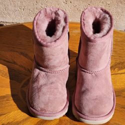 UGG Pink  boots Size 8 Kids