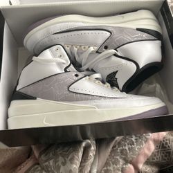 Jordan Retro 2  Size 10.5 