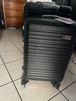 Set Of 2 Luggage