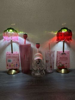 Starbucks strawberry cup