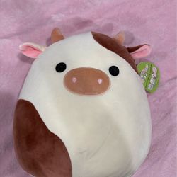 Ronnie the cow squishmallow