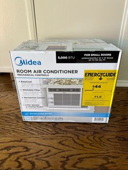 Midea 5000 BTU Window Air Conditioner White 5000btu NEW!