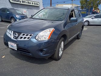 2013 Nissan rogue sv