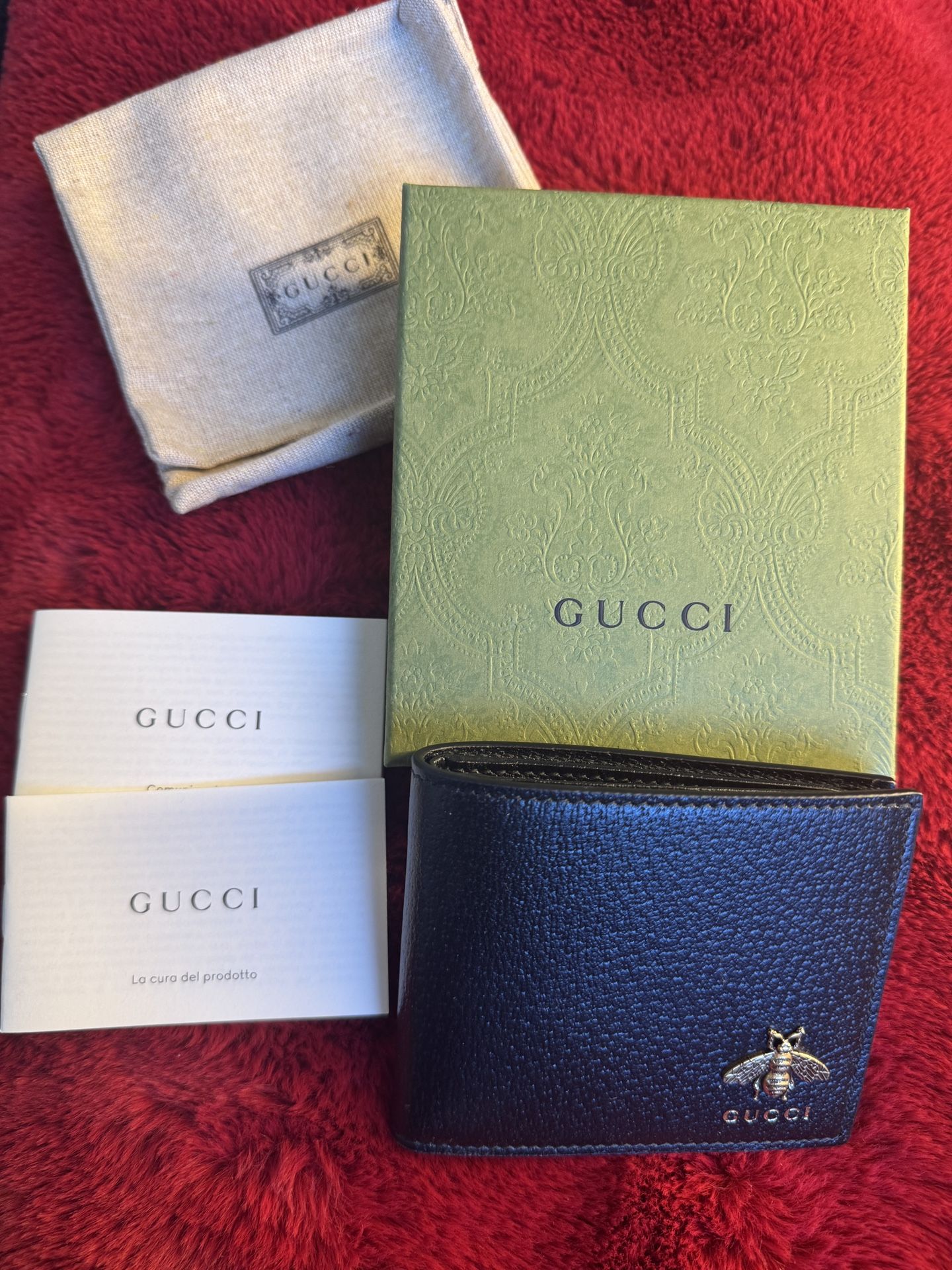 Brand New Gucci Black Leather Men’s Wallet – Never Used
