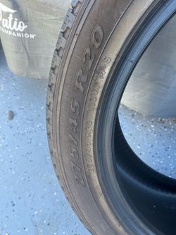 275/45R20 Tire 110V M+S  (1ties)