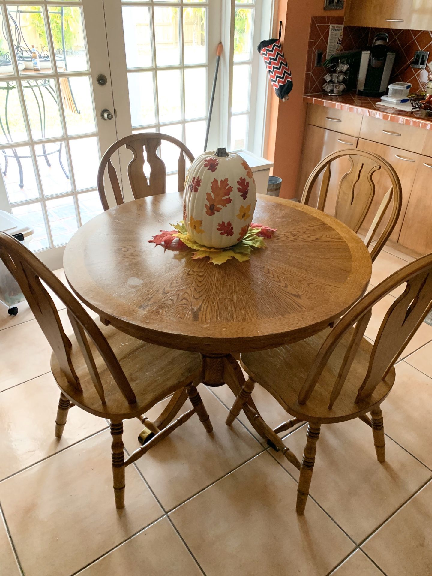 Wooden Kitchen Tables with 4 Chairs