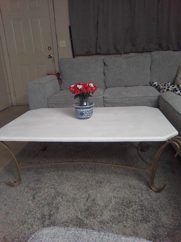 Coffee Table Gold And White
