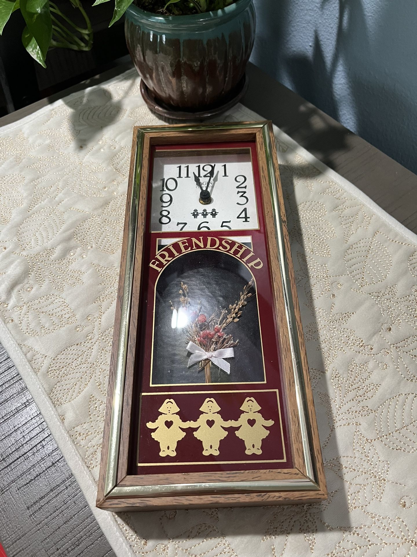 ELGIN CLOCK CO. MANTLE SHELF WALL FRIENDSHIP CLOCK 12.75"