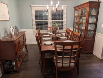 8 Person Dining Room Set