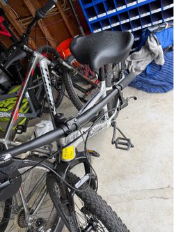 SCHWINN Bicycle