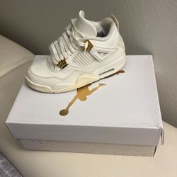 Jordan 4 Metallic Gold