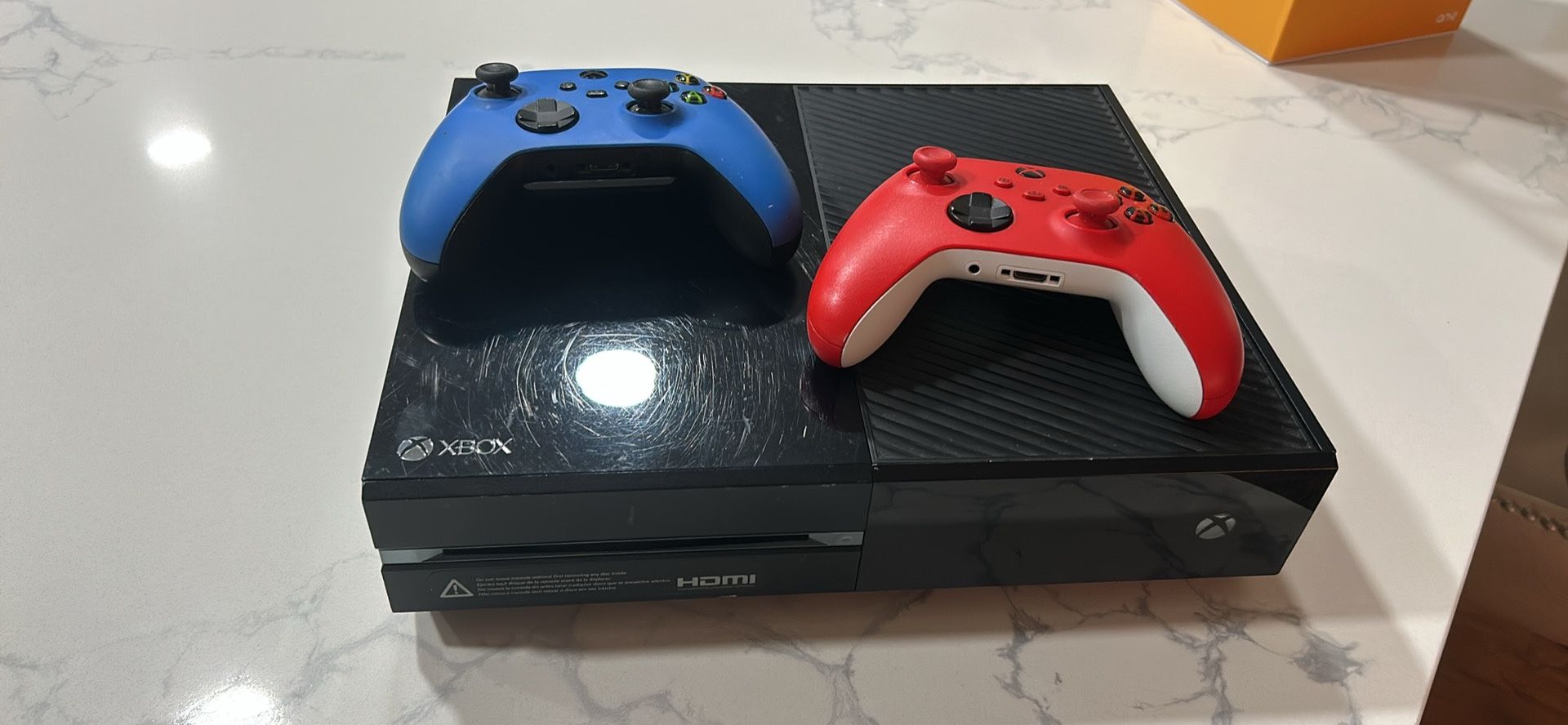 X Box One And Controllers