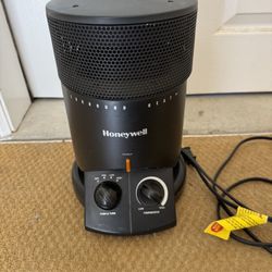 Honeywell Portable Space heater, Great Condition!