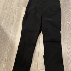 Like New Hell Bunny Capri Large 