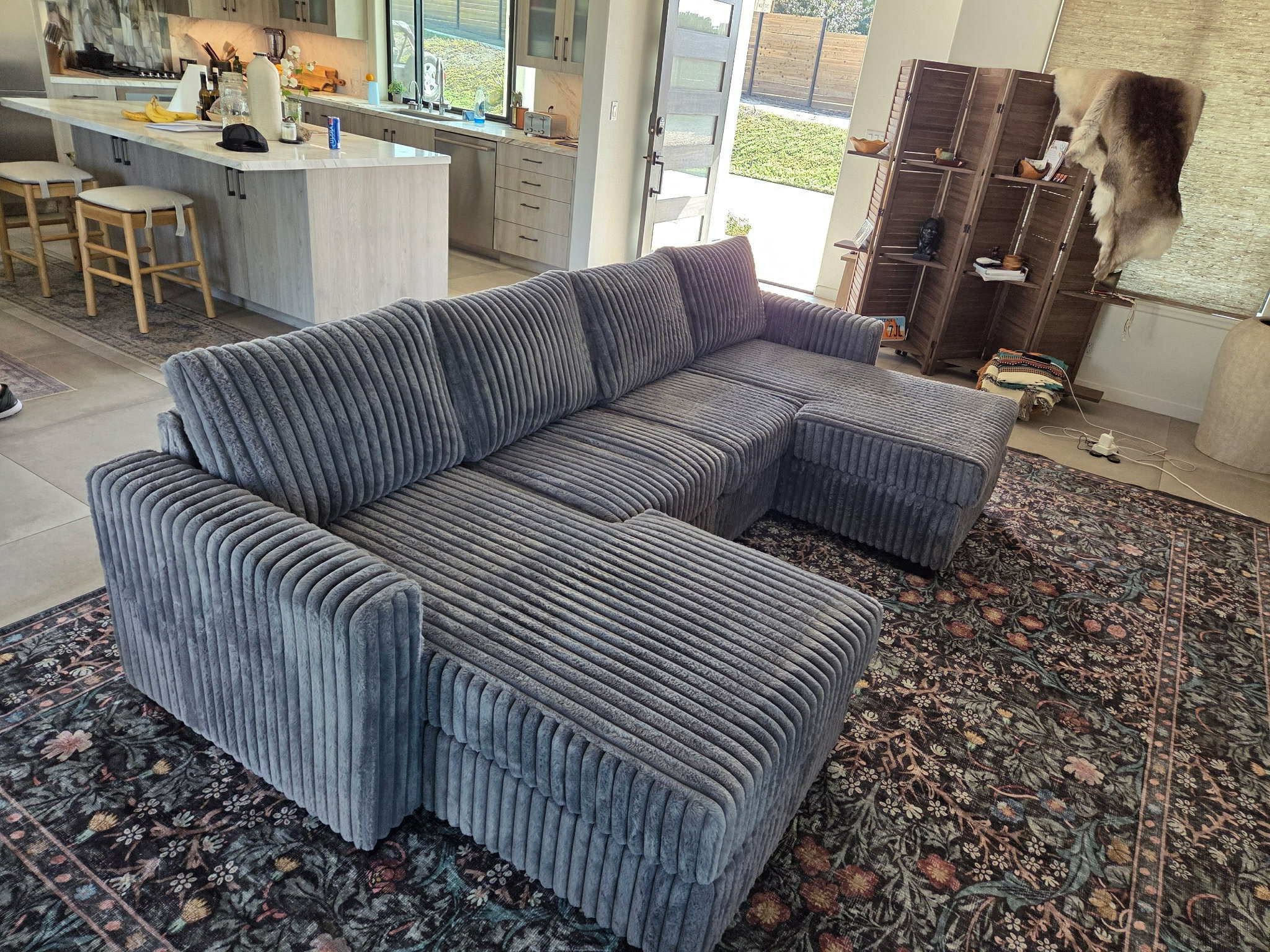 New Sectional Corduroy Couch! Free Delivery 🚚 